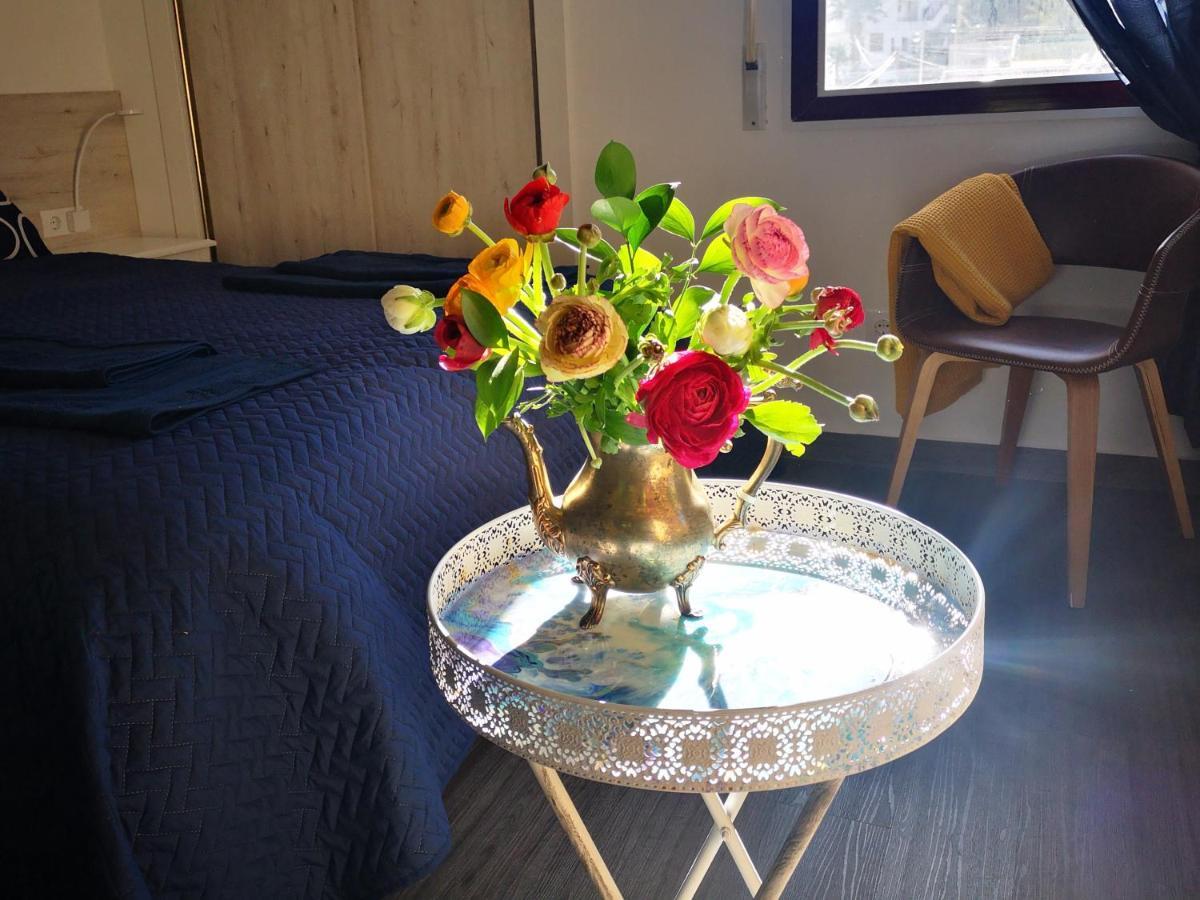 Sunny La Mata Apartment